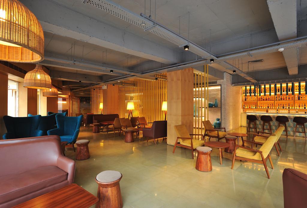 The Anya Hotel-Golf Course Road 구르가온 외부 사진