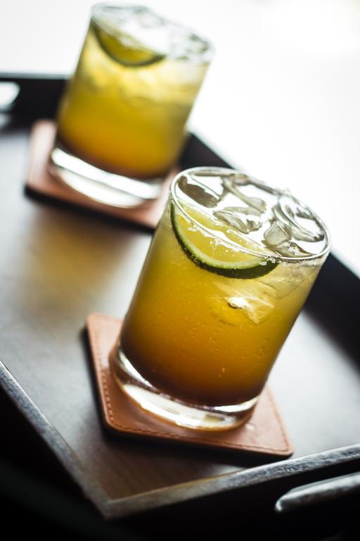 The Anya Hotel-Golf Course Road 구르가온 외부 사진